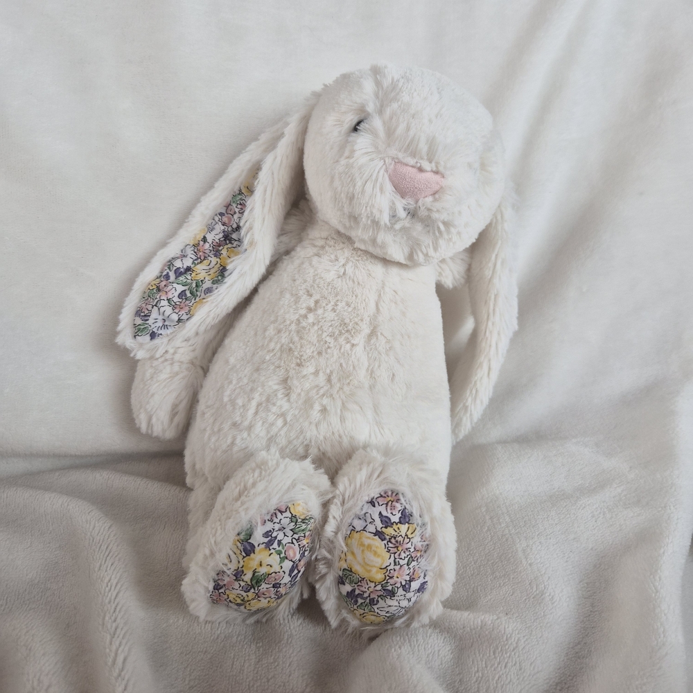 Jellycat Bashful Blossom Calli Bunny Medium Retired HTF